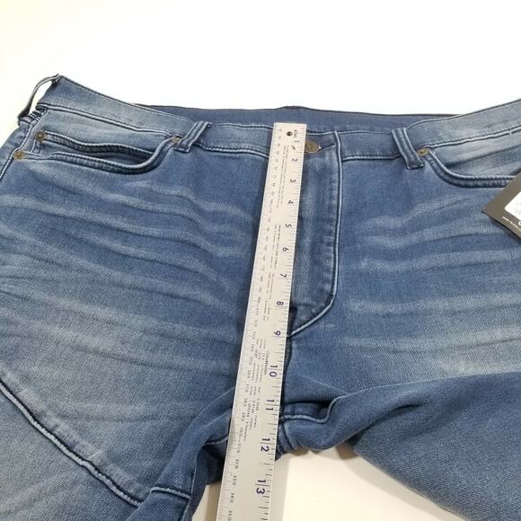 True Religion Classic Rocco Moto in Indigo Moonshine Blue Jeans 40x34 NWT $229 - Picture 6 of 8